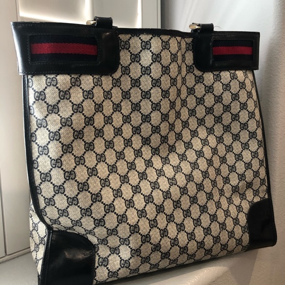 ✨Rare✨Vintage 70s Gucci Monogram Canvas Purse - Picture 3 of 16